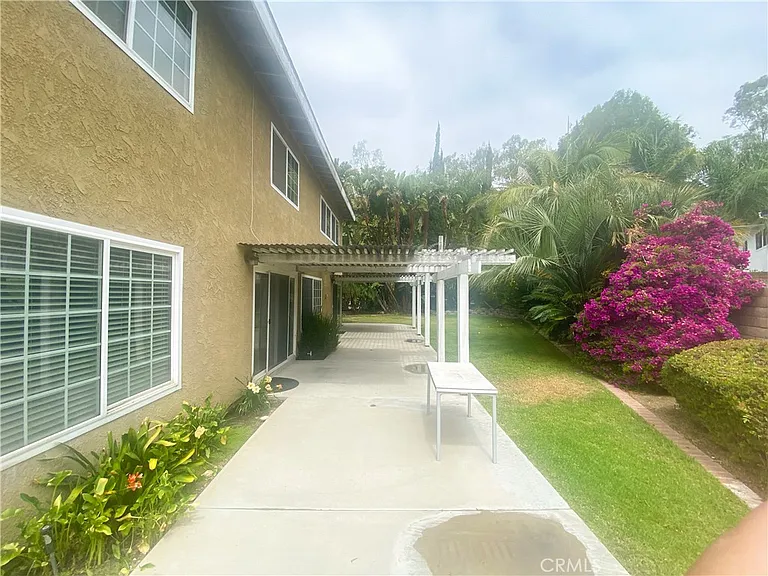 20692 Cottonwood Rd — Photo 40