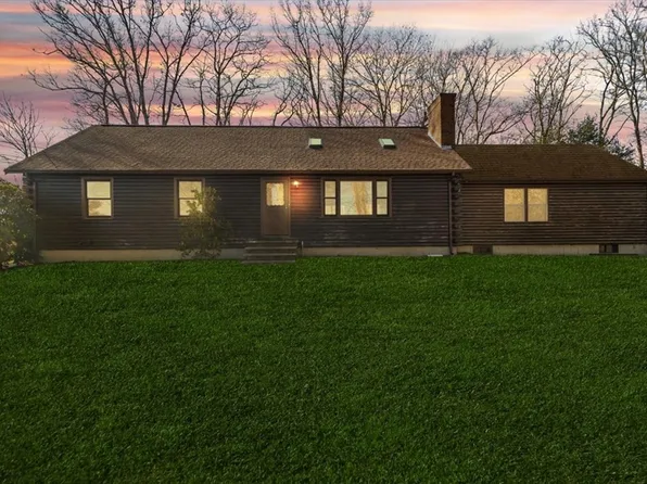 175 Bradley St, Seekonk, MA 02771