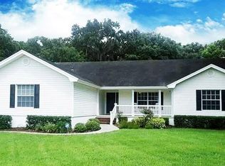 2719 Majestic Oaks Ct, Plant City, FL 33566