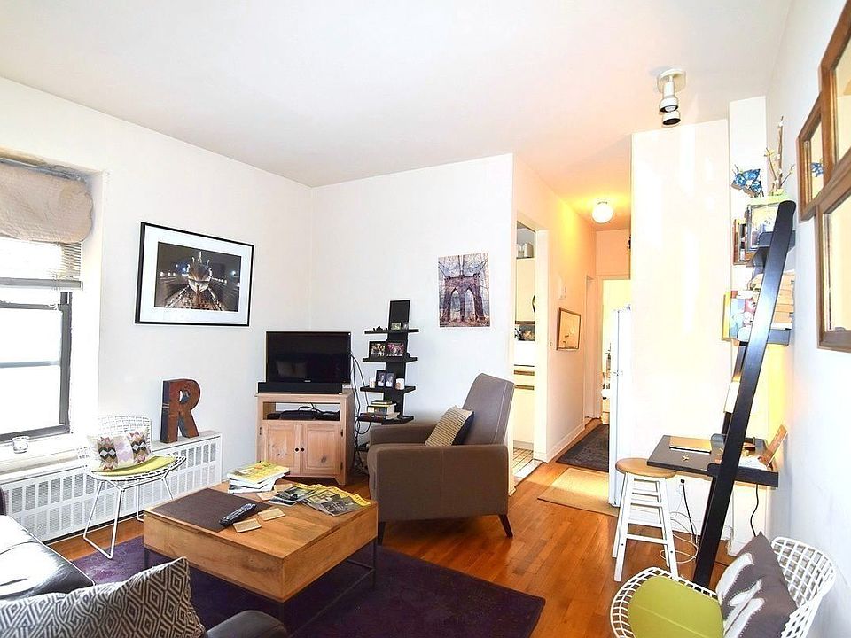 1st image of 580 Amsterdam Ave APT 2D