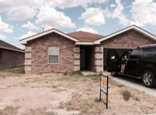1206 S Johnson St, Pecos, TX 79772
