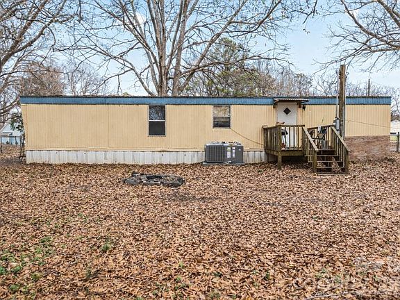 2nd image of 3274 Enola Dr