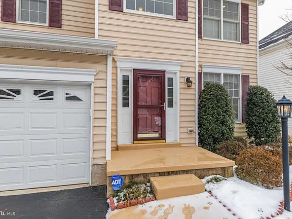 2nd image of 1216 Denton Dr