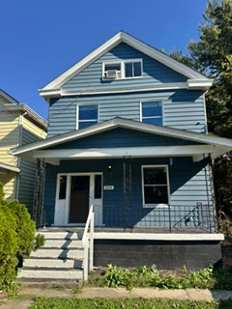 3 bed,1 bath House. Perfect for Students — Photo 1