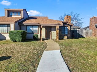5928 Timbercrest Dr, Arlington, TX 76017