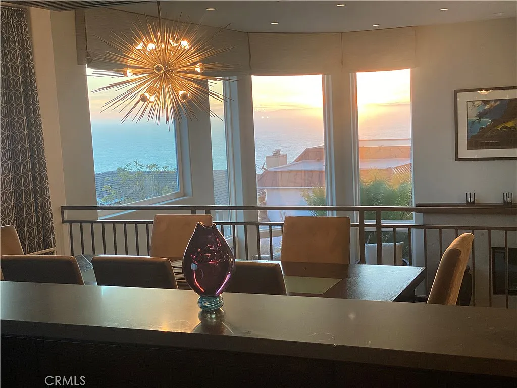 4 bed, 2983 sqft, $20,000 — Photo 1