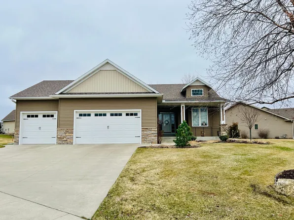 2365 Jasper Pl NE, Rochester, MN 55906