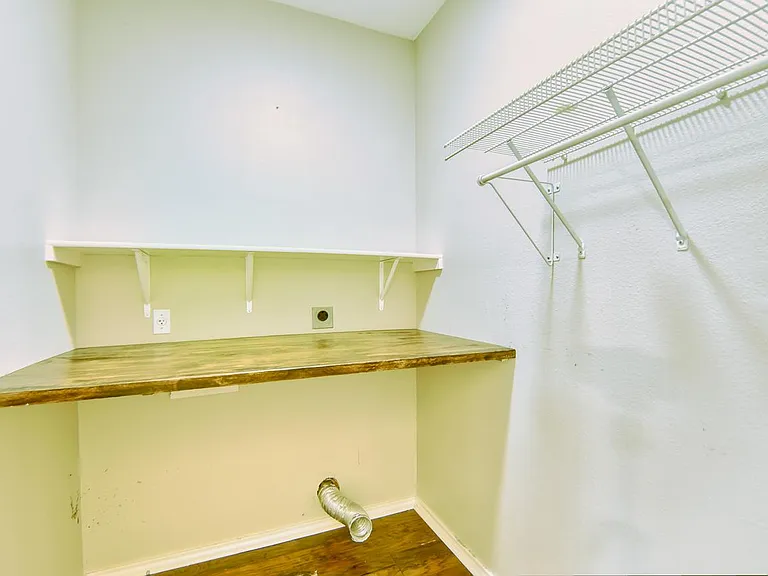 22503 Madison Park — Photo 20