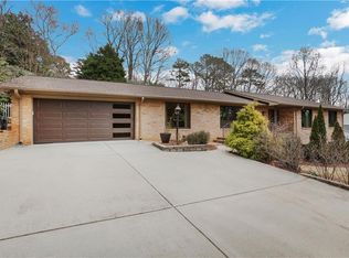 5077 Vernon Oaks Dr, Atlanta, GA 30338