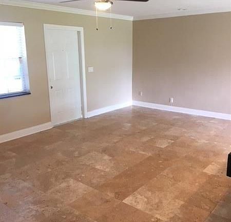 3rd image of 1103 SE 5th St