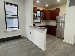 9220 3rd Ave #1R, Brooklyn, NY 11209