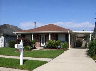 5215 Woodstream Dr, Marrero, LA 70072