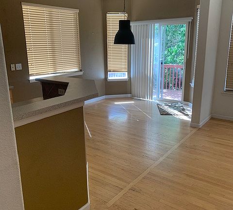 4th image of 1688 Granger Cir