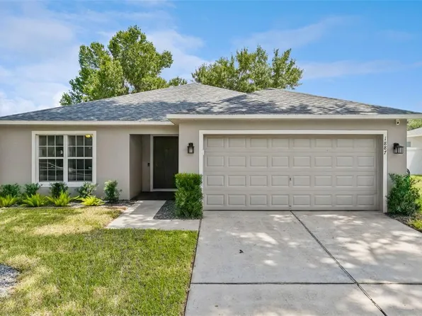 1887 VALE DRIVE, CLERMONT, FL 34711