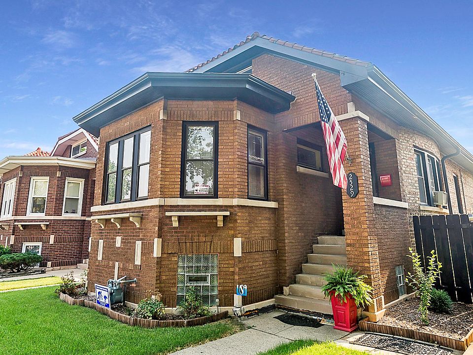 1st image of 2529 Oak Park Ave