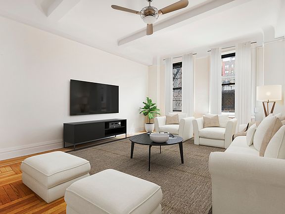 2nd image of 170 W 81st St APT 6D