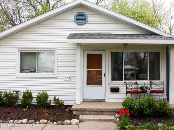 508 Lexington Ave, East Lansing, MI 48823