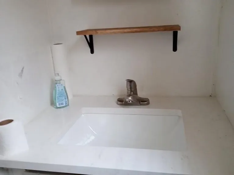 670 Belair Ave — Photo 26