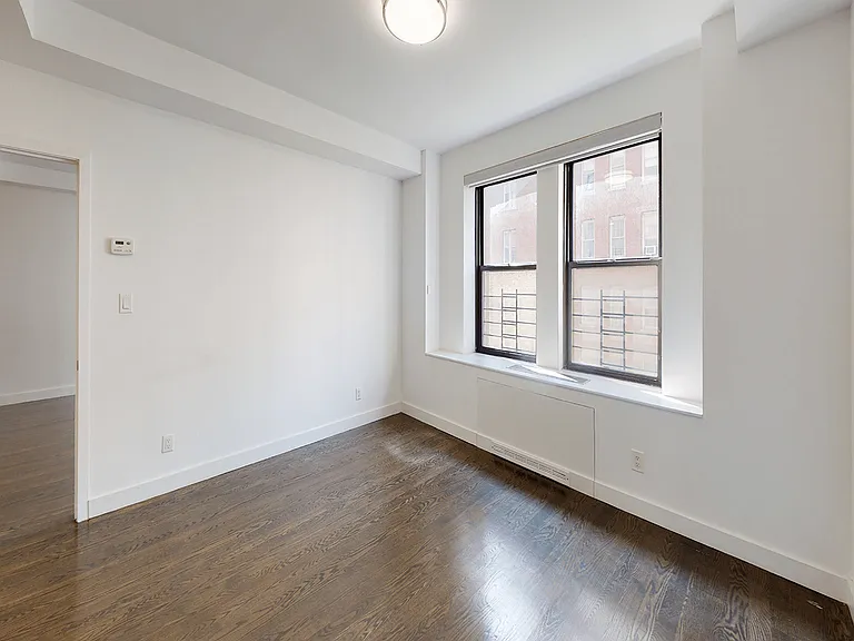 666 W End Ave #6U — Photo 7
