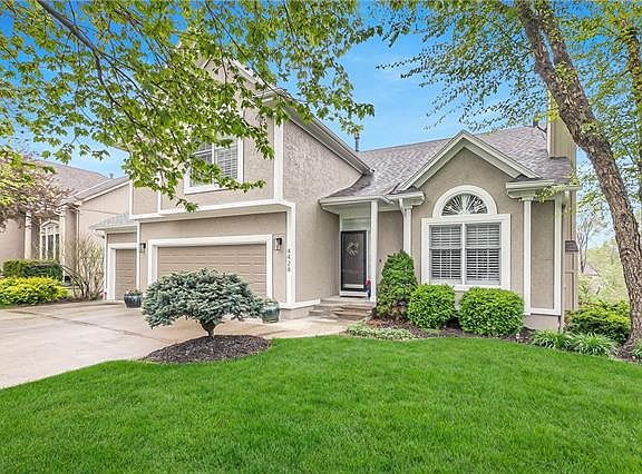 2nd image of 4428 Meadow View Dr