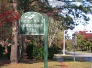 8808 Semmes Ave, Norfolk, VA 23503