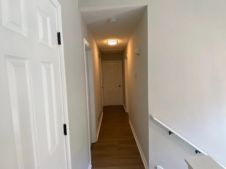51 Connie Dr — Photo 7