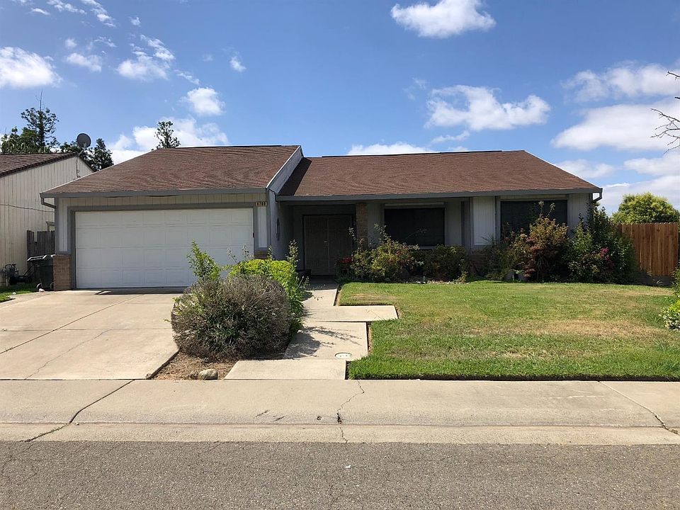 2nd image of 8700 Golden Tree Way