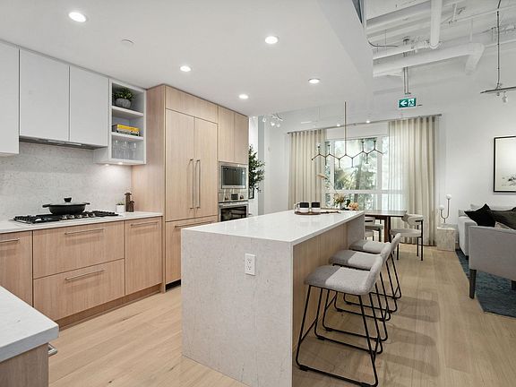 5th image of 2050 Glenaire Dr #128