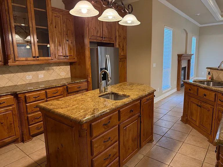 2303 High View Dr — Photo 36