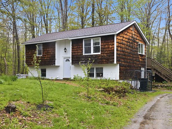 2nd image of 10 Woodlawn Avenue