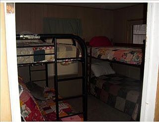 4th image of 309 E Mojave Blvd