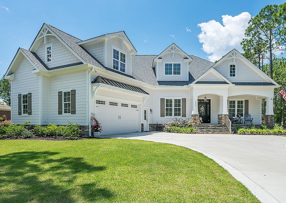 1st image of 3823 Bancroft Pl