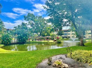 5131 W Oakland Park Blvd #305, Lauderdale Lakes, FL 33313