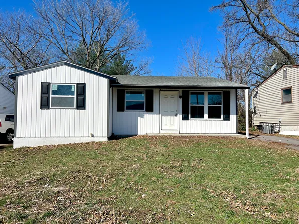 10525 Castle Dr, Saint Louis, MO 63136