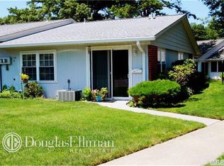 224 Blackpool Ct UNIT A, Ridge, NY 11961