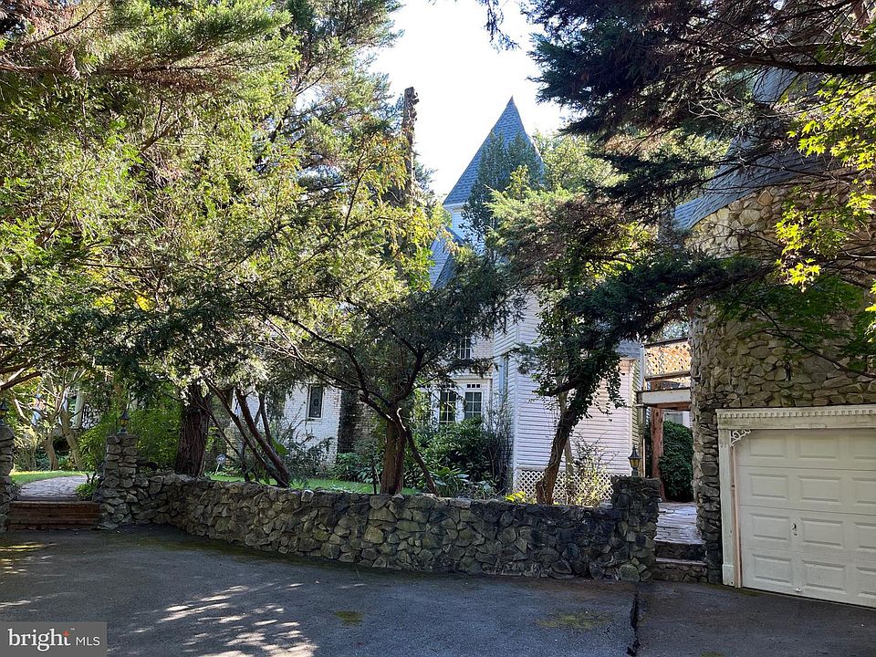1st image of 104 Prospect Rd