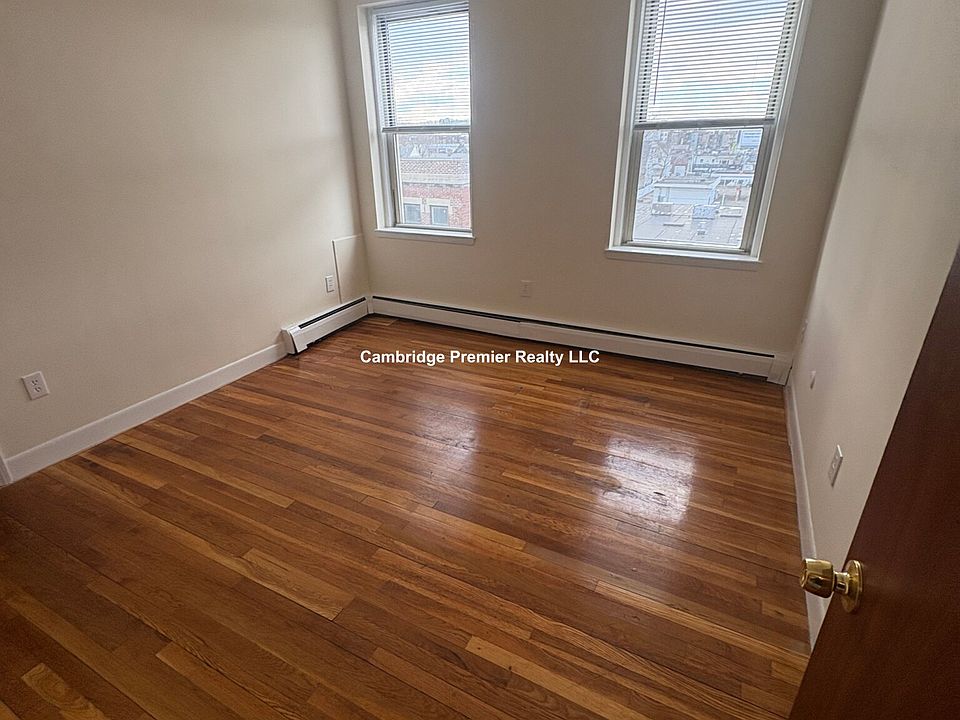 1st image of 64 Brighton Ave APT 204