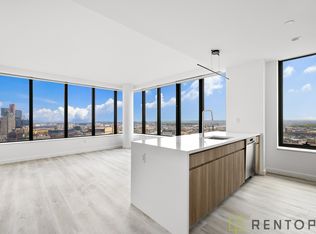 87 Commercial St #3410N, Brooklyn, NY 11222