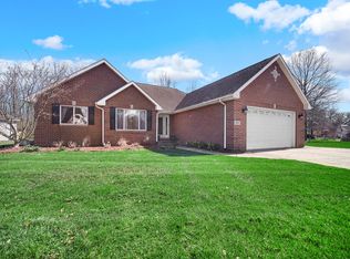 851 Marquette Rd, Chesterton, IN 46304