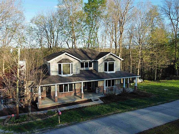 2nd image of 601 Indian Ridge Rd