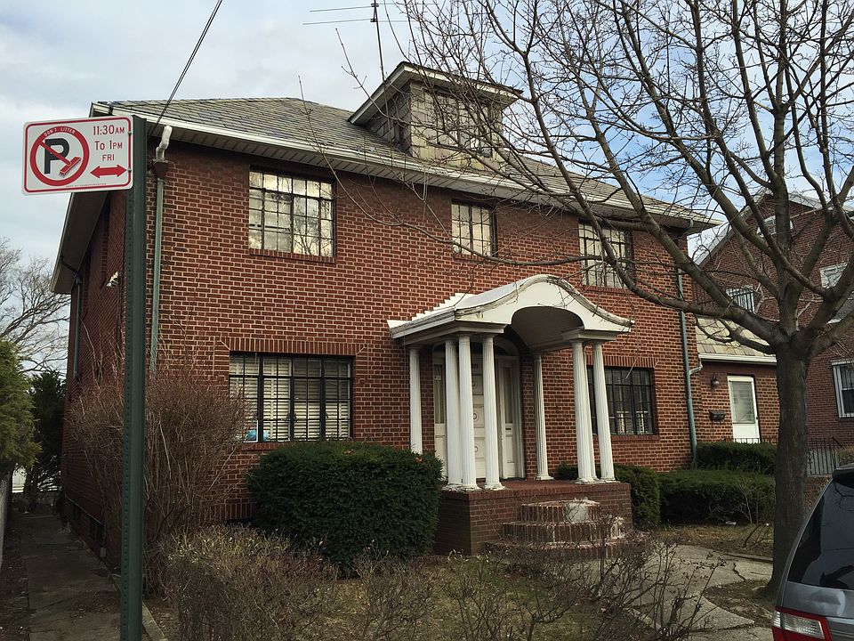 1st image of 2921 Butler Street