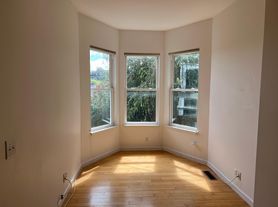 4378 17th St, San Francisco, CA