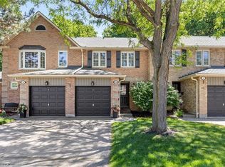 2766 Folkway Dr #34, Mississauga, ON L5L 3M3