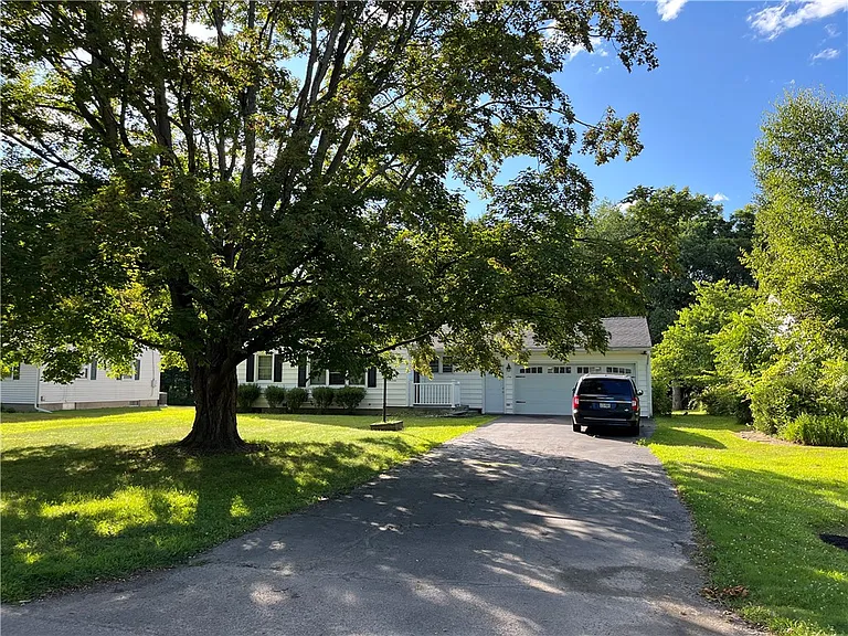 198 Beartown Rd — Photo 3