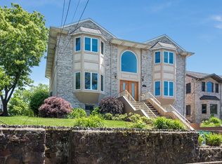 16 Sunset Dr E, Nutley, NJ 07110