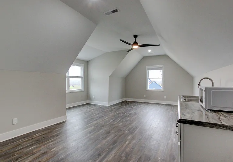 128 Riverbend Dr — Photo 76