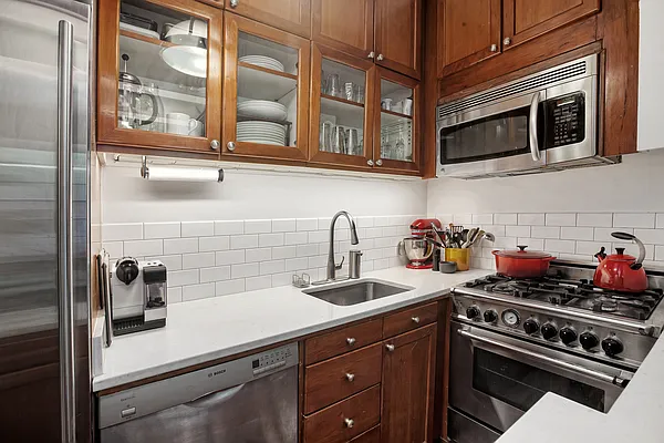 Sold by Douglas Elliman | media 5