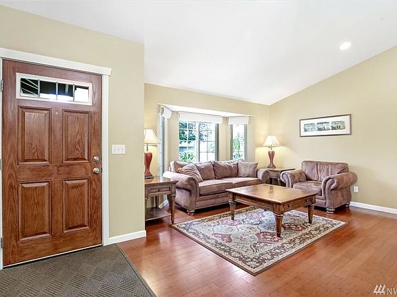 3rd image of 19907 SE 260th Ct