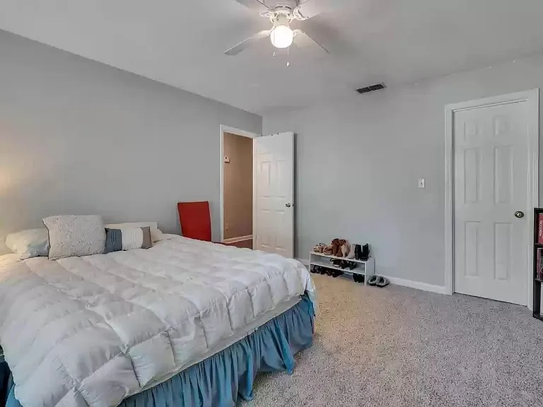 4553 Barclay Ln #C — Photo 17