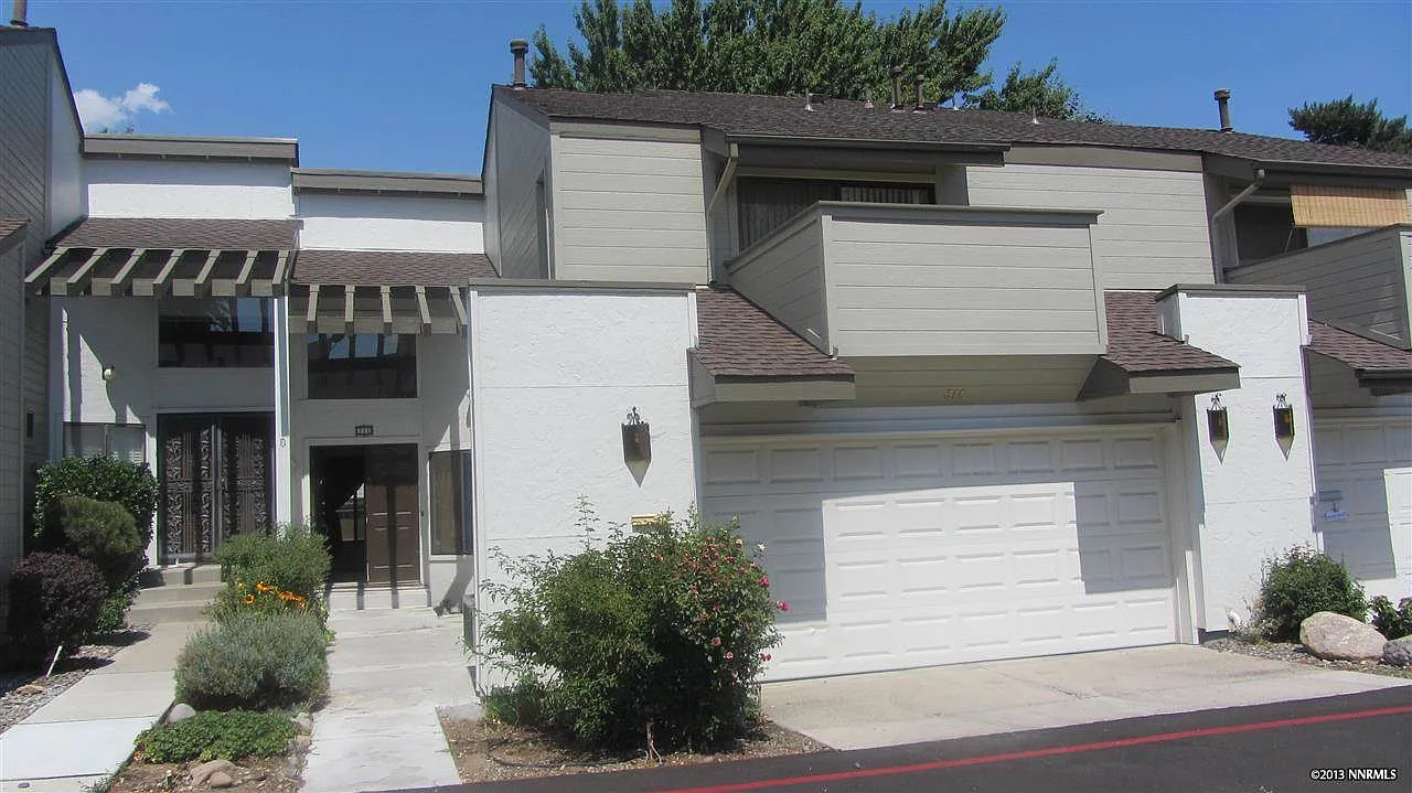 311 Lorraine Ct photo 1